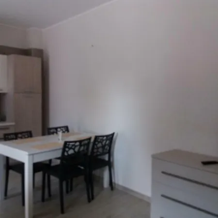Tancredi Flat * Barletta