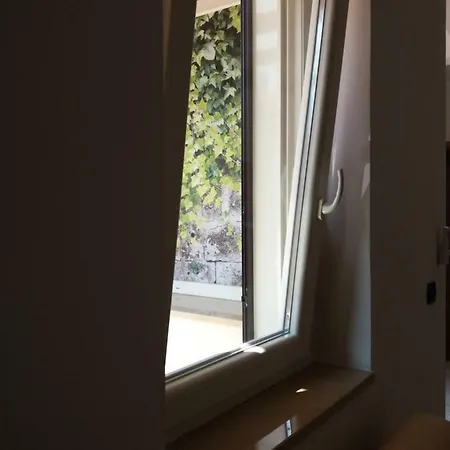 Tancredi Flat